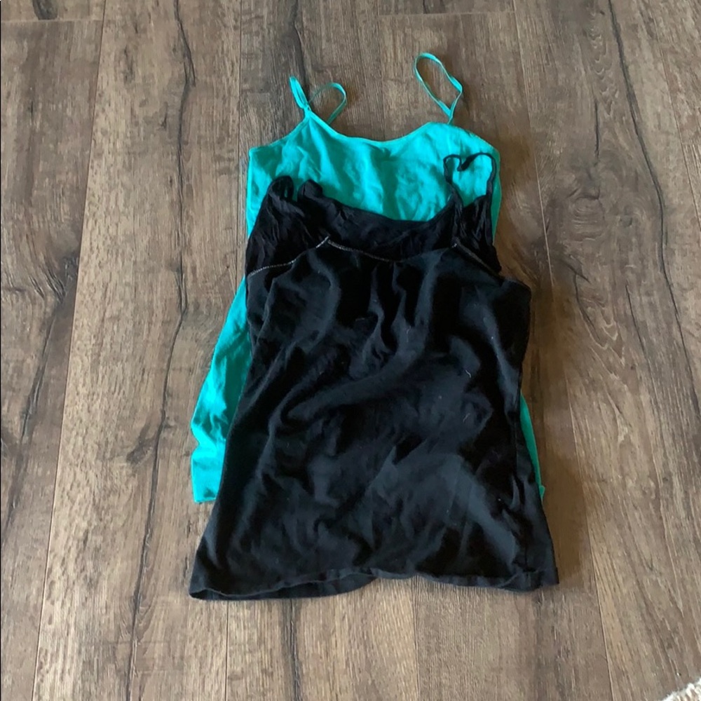 3 tank tops!